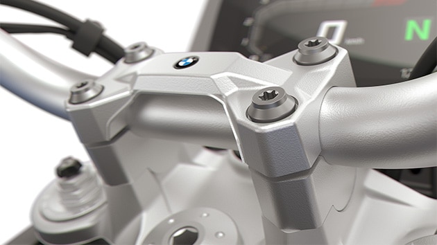 Guidon avec rehausseur de guidon pour la BMW F 900 GS de BMW Motorrad