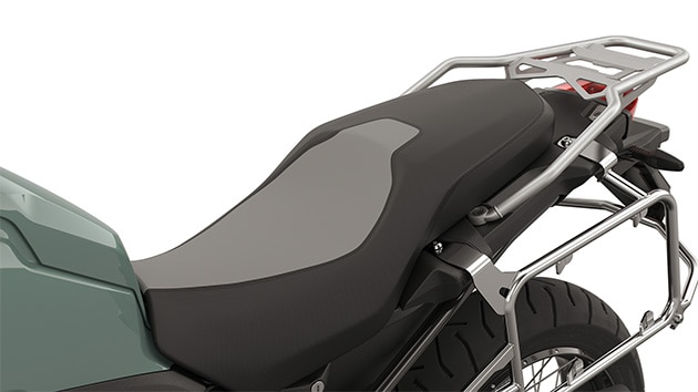 La selle confort de la BMW F 900 GS de BMW Motorrad