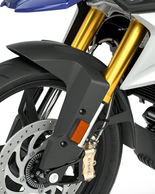 Nous voyons ici la fourche inversée anodisée couleur or de la G 310 GS.