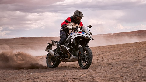 La R 1300 GS Trophy pour le tout-terrain