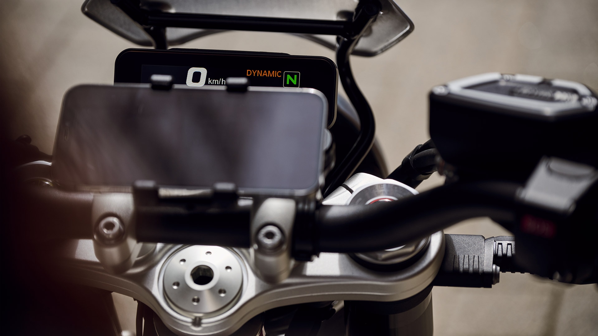 Les fonctions confort de la R 12 nineT de BMW Motorrad