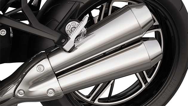 Le silencieux arrière à double flux de la BMW R 12 nineT de BMW Motorrad
