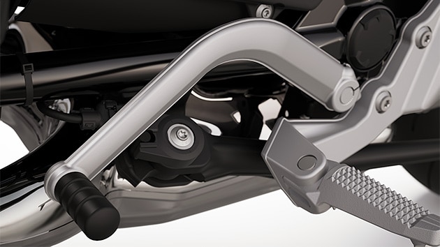 La BMW R 12 de BMW Motorrad avec pack Comfort incluant l’assistant de changement de rapport Pro