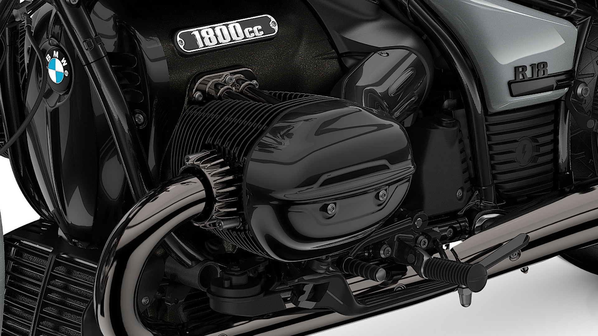 La BMW R 18 Classic en Two-Tone Brooklyn grey metallic : Blacked Out