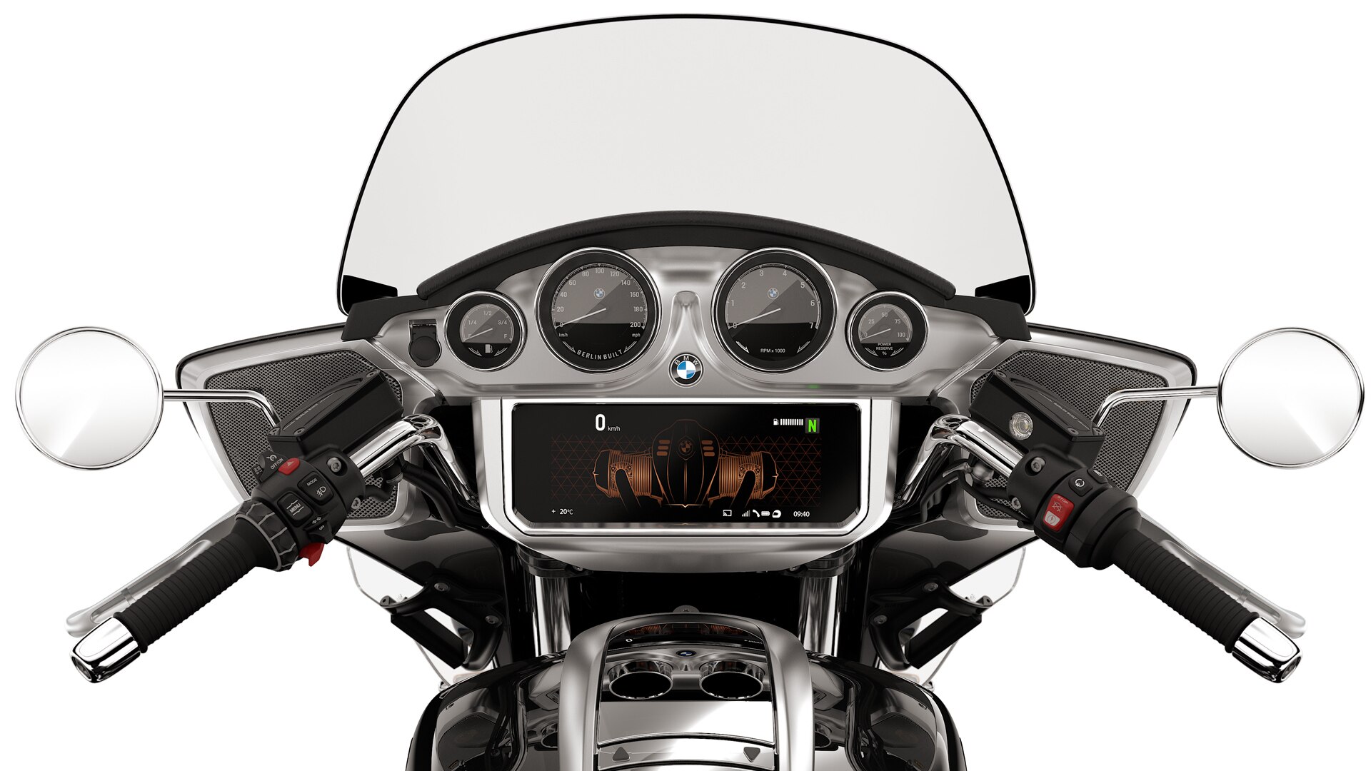 Le cockpit montre les cadrans analogiques et l'écran TFT.
