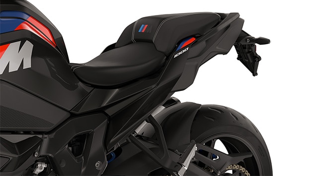 L’arrière élancé et les pièces fraisées de la BMW M 1000 XR de BMW Motorrad