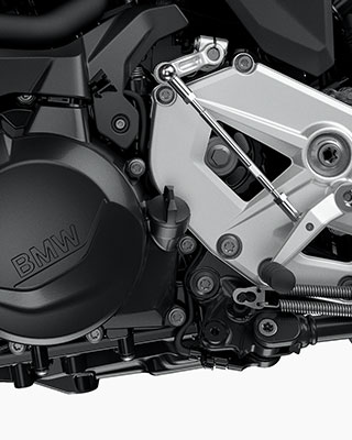 Le moteur de la F 900 R. C'est le cœur de la F 900 R et le garant de votre plaisir au guidon.