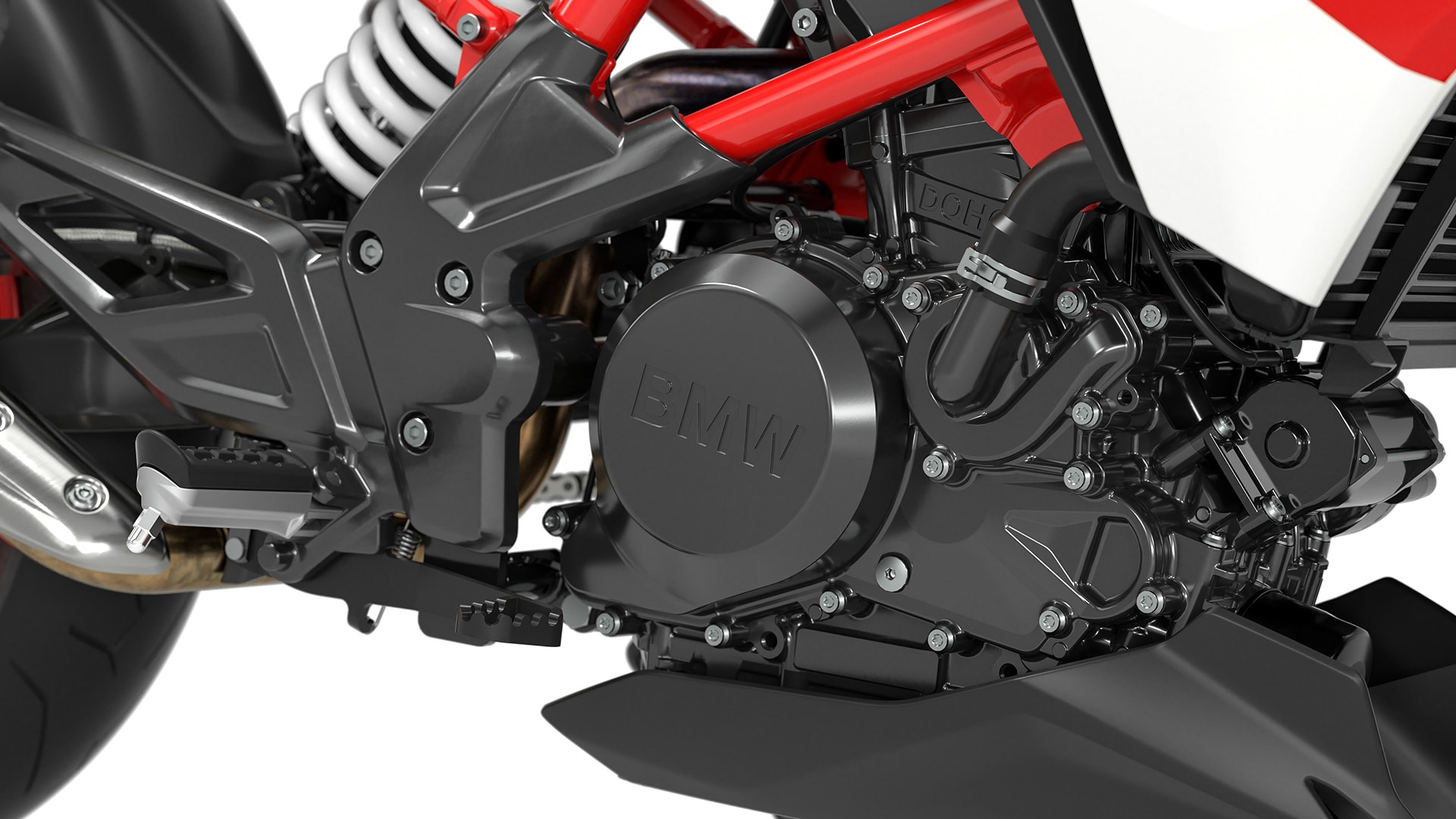 Nous voyons le moteur gris titane de la G 310 R.