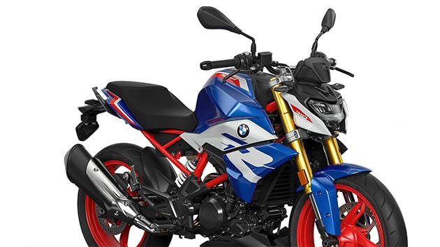 Nous voyons ici la selle ergonomique de la moto roadster BMW G 310 R.