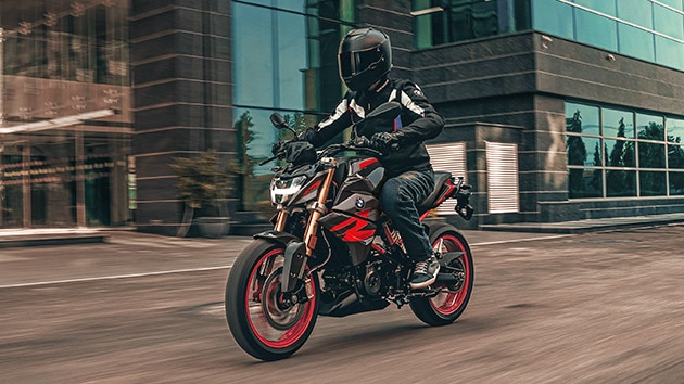 Prise de vue de la G 310 R