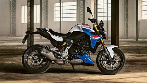 La BMW F 900 R