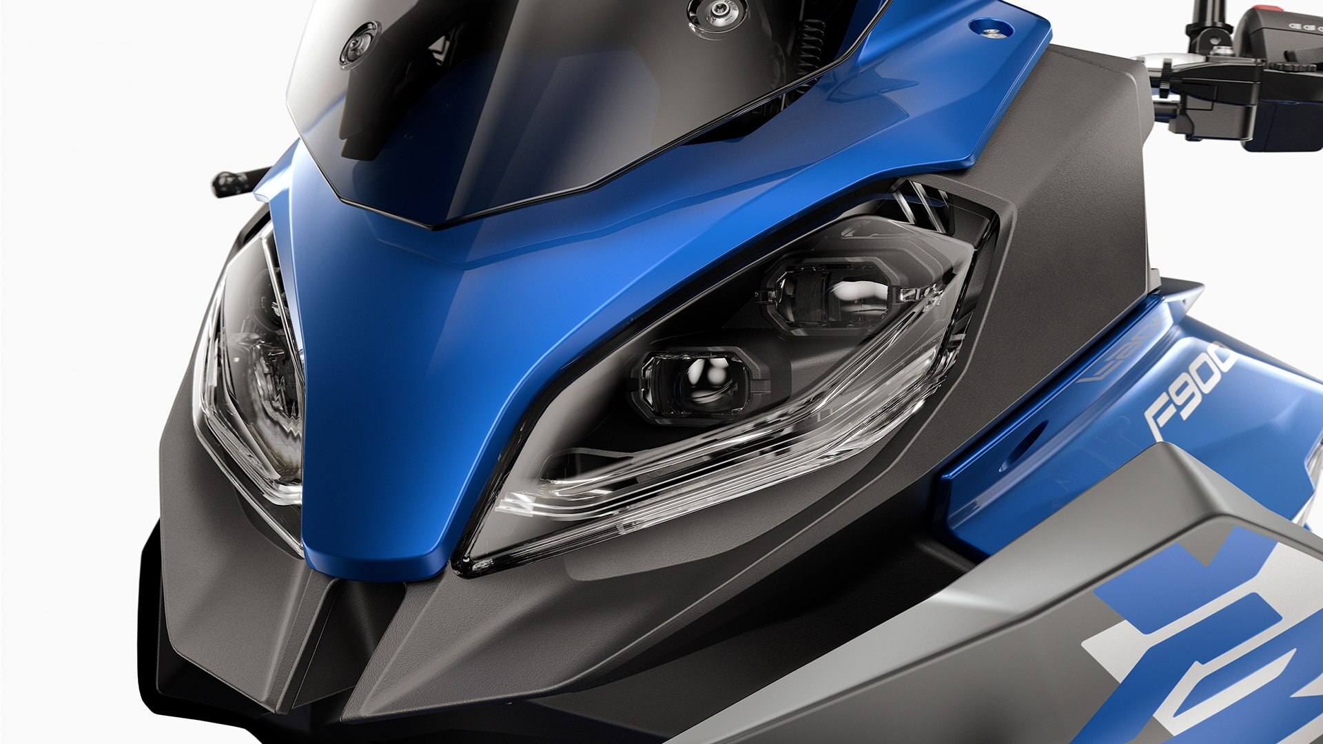 Nous voyons le système d'éclairage de la F 900 XR