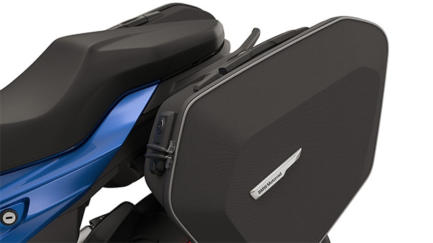 La valise souple de la BMW F 900 XR de BMW Motorrad