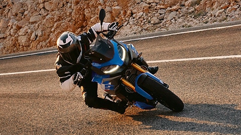 Prise de vue de la R 1250 RS.