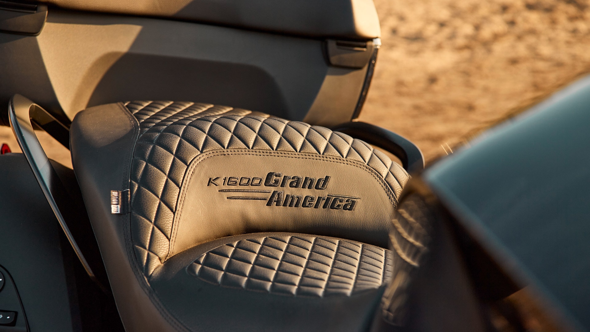 Selle Option 719 avec motif matelassé de la K 1600 Grand America.