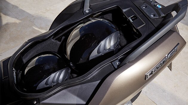 C 650 GT Espace de rangement