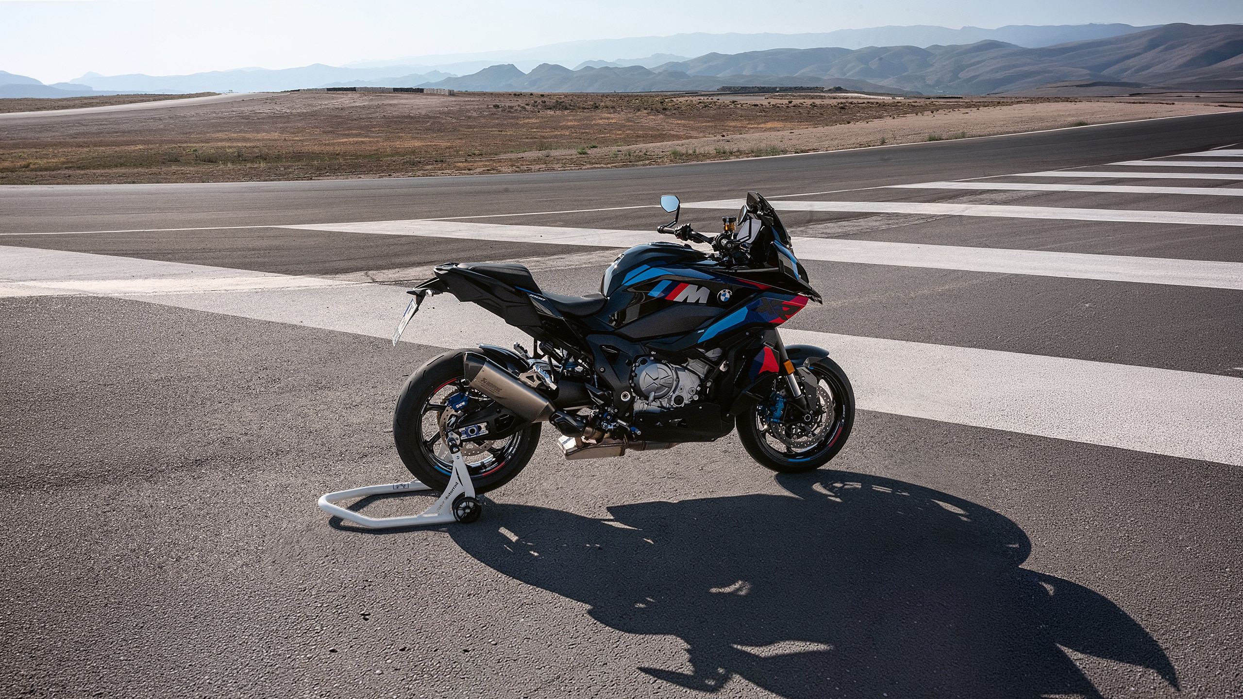 The M 1000 XR from BMW Motorrad