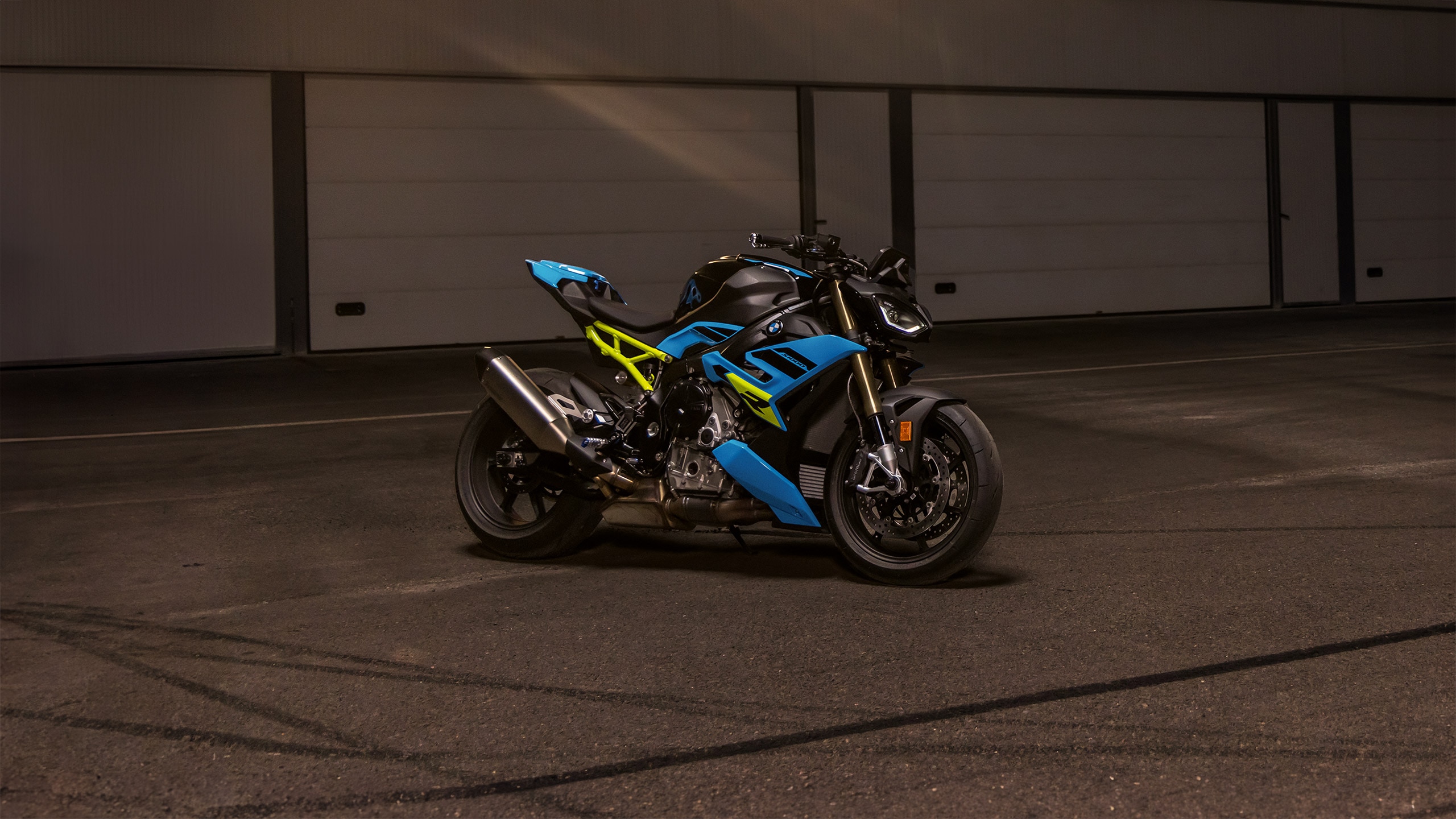 La BMW S 1000 R