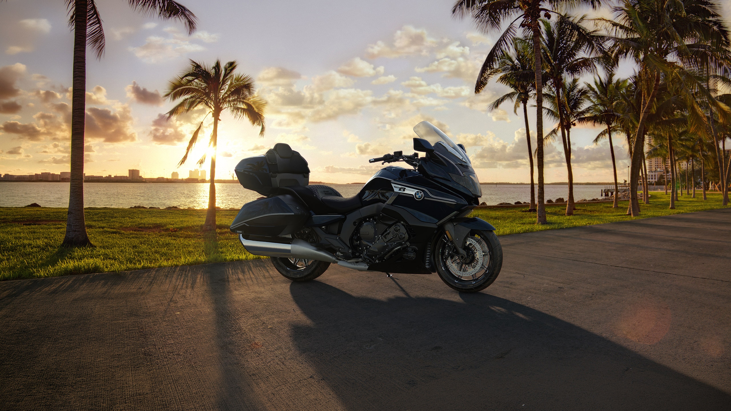 K 1600 Grand America